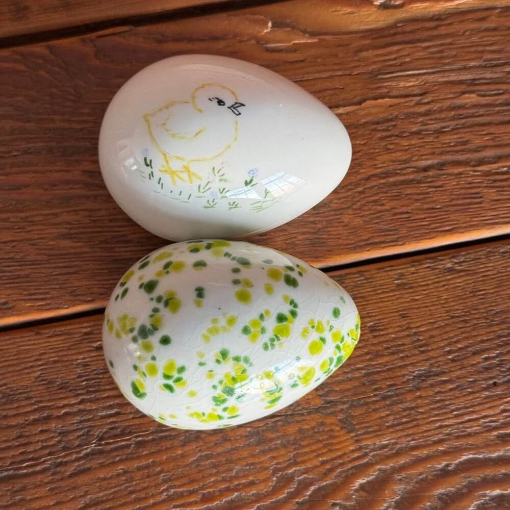 Vintage Ceramic Eggs RP82 Easter Decorβ